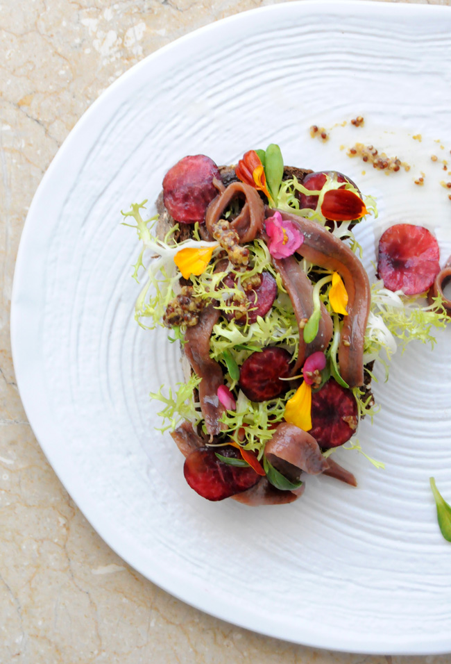 anchoas serrats con cerezas